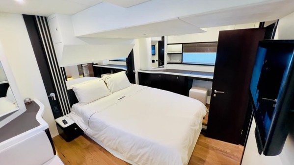 2022 MODEL DEEPYACHT 52 FLY