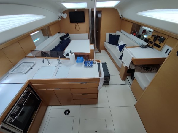 2013 ELAN 444 IMPRESSION