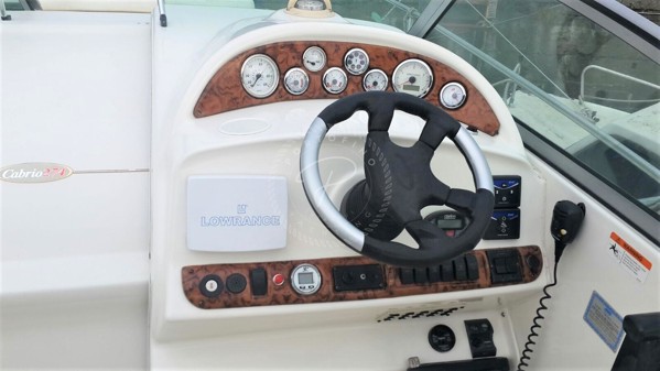 2005 LARSON CABRIO 274