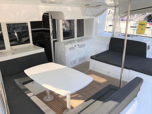 2019 LAGOON 450 F