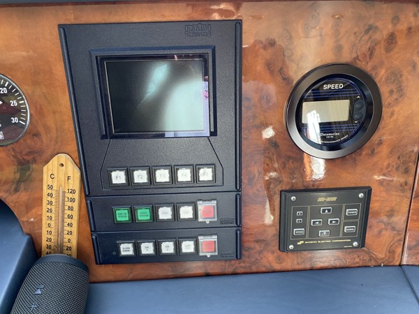 2000 FALCON 86