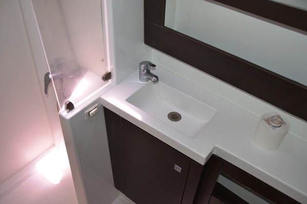 2013 FOUNTAINE PAJOT HELIA 44
