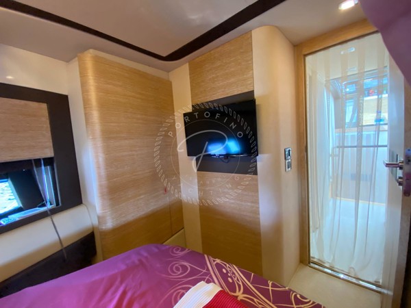 2012 AZIMUT 64 FLY