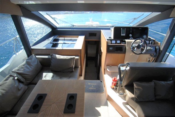 2017 SEALINE F530