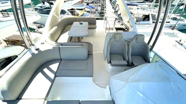 2019 ABSOLUTE 58 FLY