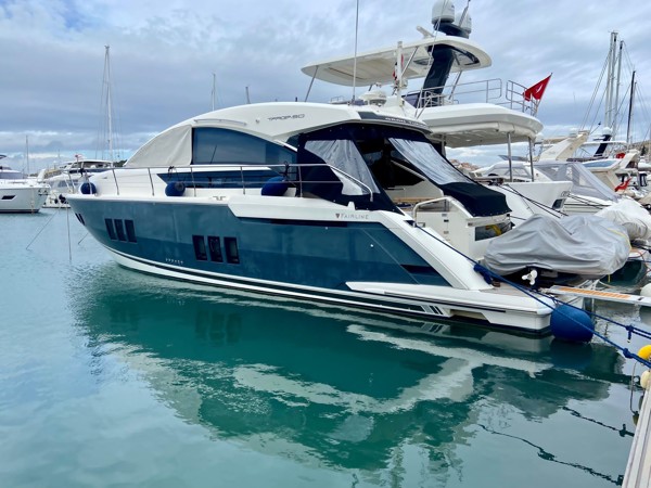 2012 FAIRLINE TARGA 50 GT