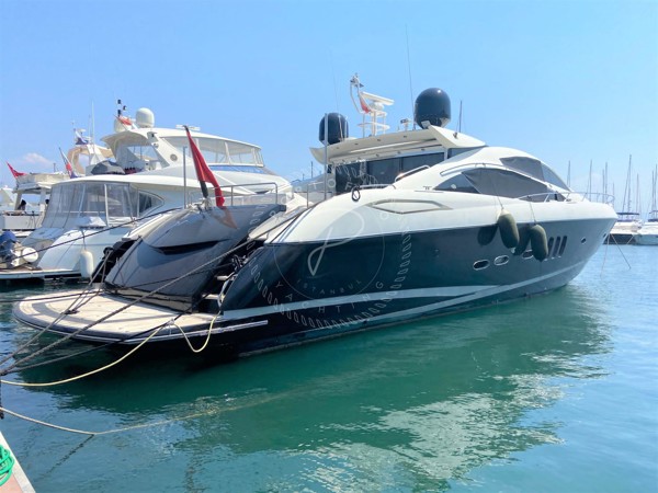 2006 SUNSEEKER PREDATOR 82