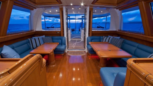1998 | 2015 ROYAL HUISMAN 47M
