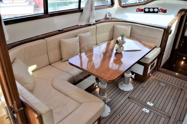2007 ALEN YACHT 425