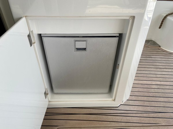 2018 SIRENA YACHTS 64