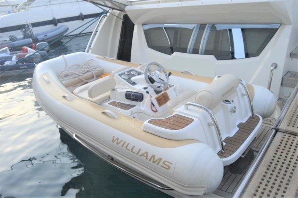 2015 ABSOLUTE 60 FLY