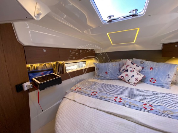 2017 JEANNEAU MERRY FISHER 895