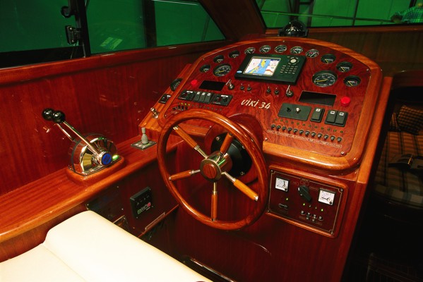 2012 VIKING MARIN 34 SEDAN