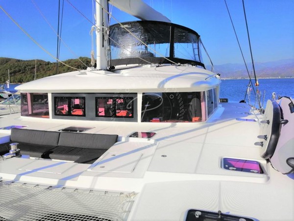 2013 LAGOON 560
