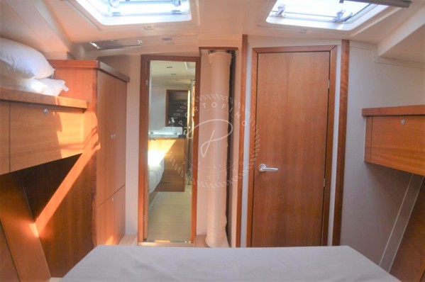 2011 HANSE 470