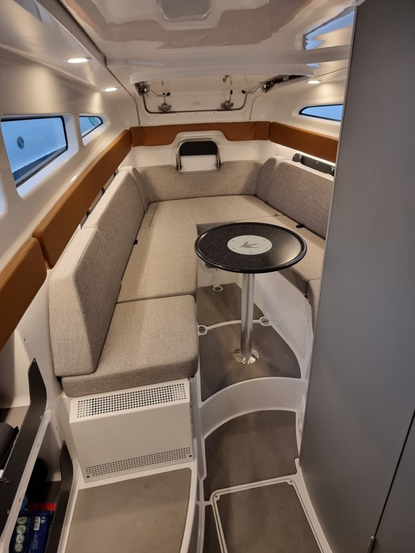 2021 HYDROLIFT PATROL 42 DISCOVER