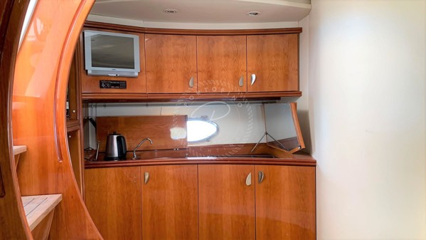 2002 PERSHING 45