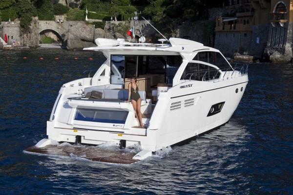 2013 ABSOLUTE 53 STY