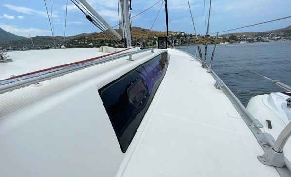 2015 BAVARIA 56 CRUISER