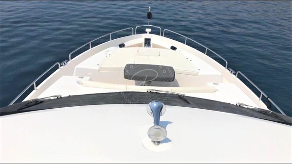 2012 SUNSEEKER 80