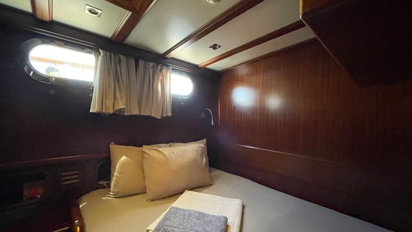2011 TIRHANDIL CUSTOM 20 M WOODEN