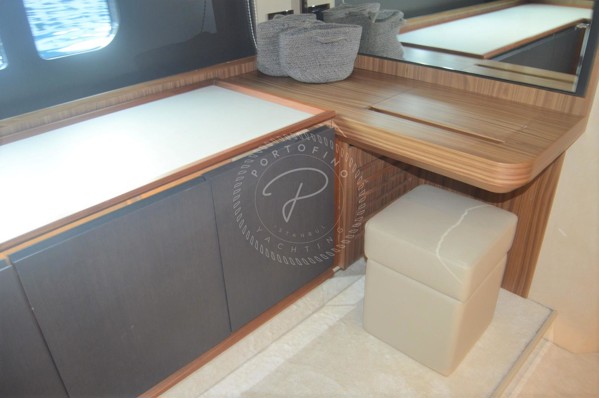 2015 ABSOLUTE 60 FLY