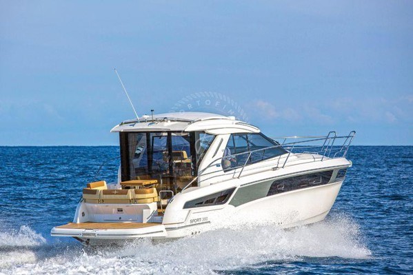 2015 BAVARIA SPORT 360
