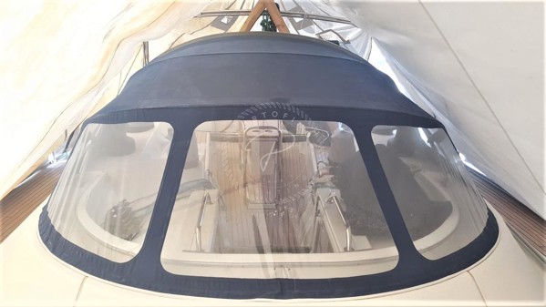 2001 X-YACHTS 562