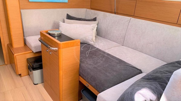 2017 JEANNEAU SUN ODYSSEY 449