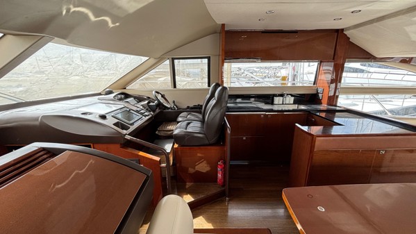 2013 PRINCESS 56 FLY 