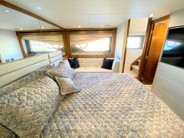 2018 SUNSEEKER MANHATTAN 66