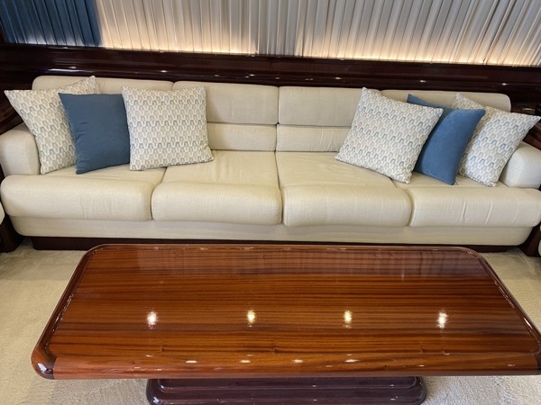 2000 FALCON 86