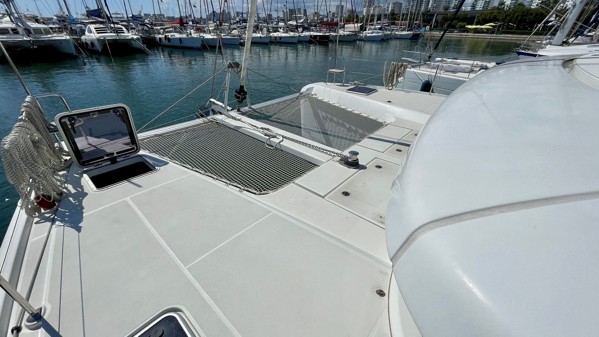 2022 LAGOON 42