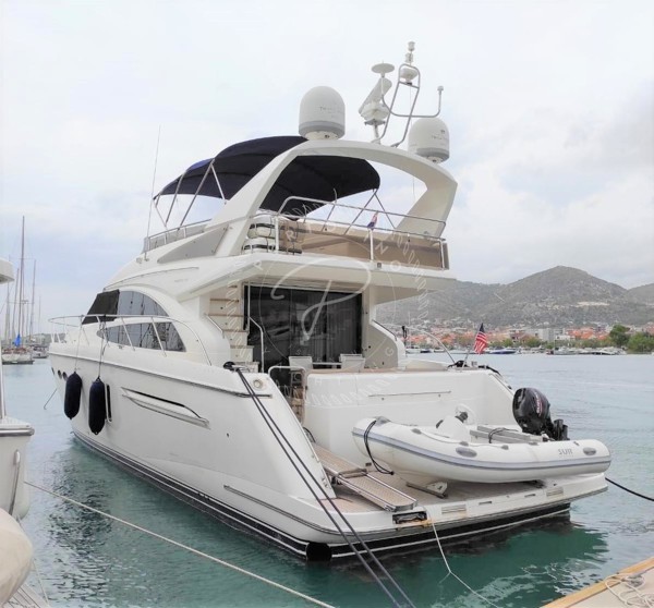 2009 PRINCESS 62