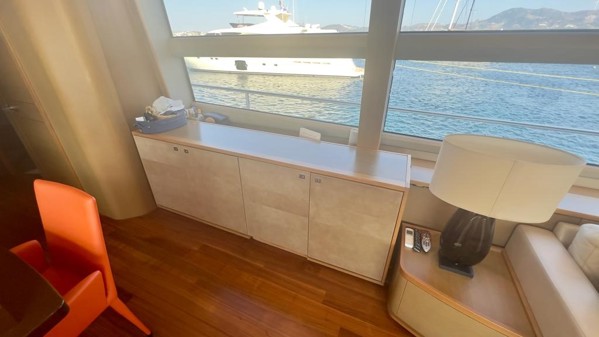 2015 PRINCESS 82