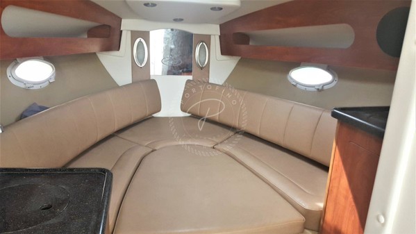 2011 RINKER 280 EC