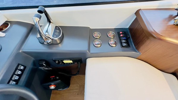 2022 MODEL DEEPYACHT 52 FLY