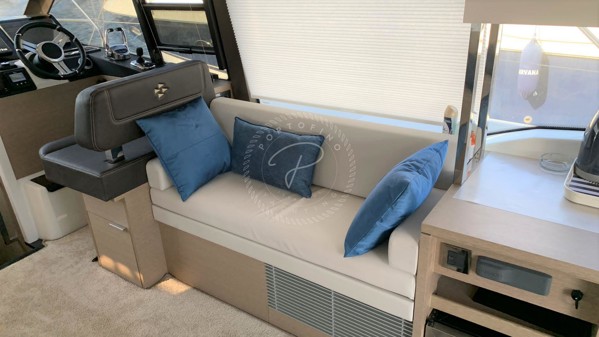 2020 PRESTIGE 420 FLY