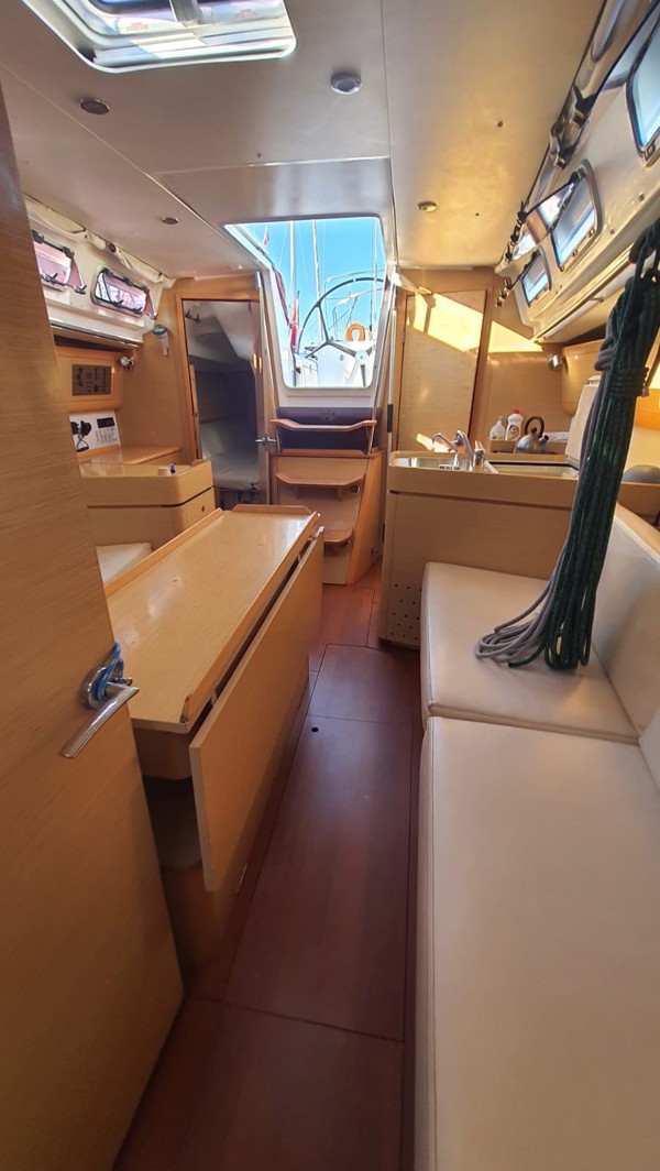 2012 BENETEAU FIRST 40
