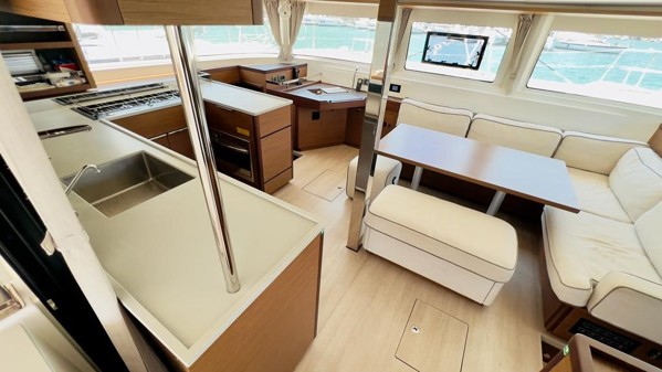 2021 LAGOON 46 OWNER’S VERSION