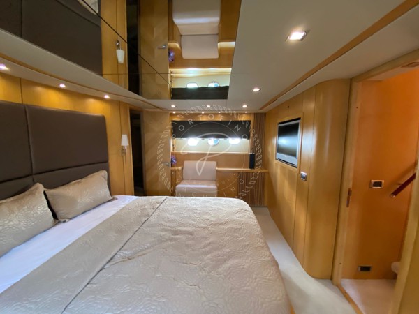 2006 SUNSEEKER PREDATOR 82