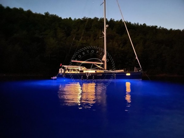 2018 BENETEAU SENSE 57