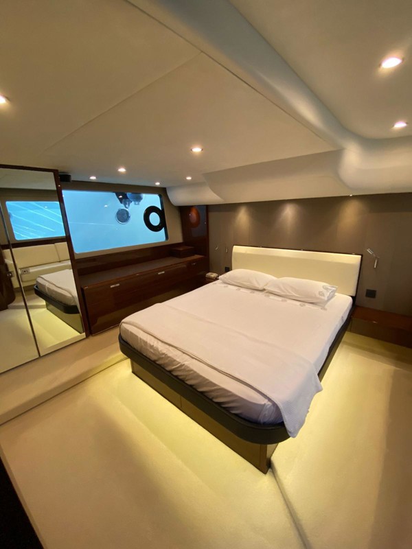 2012 PRINCESS 56