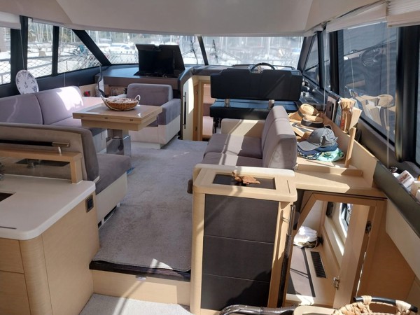 2016 PRESTIGE 500 FLY