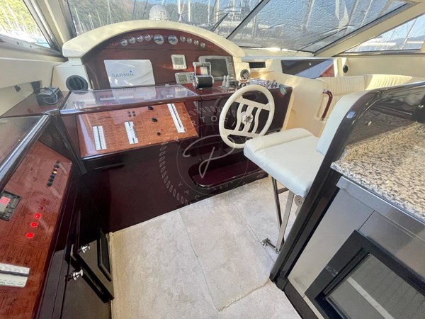 2003/2020 FERRETTI YACHTS 680