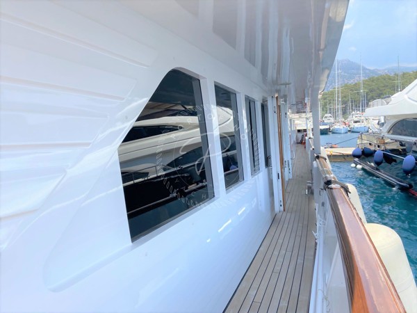 1988/2015 AMELS YACHTS CUSTOM 42M