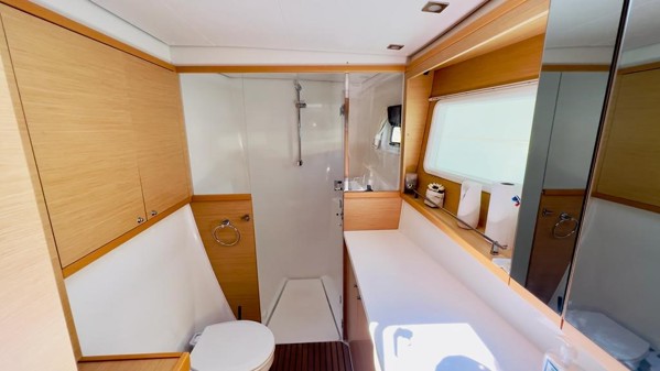 2015 LAGOON 450 F OWNER'S VERSION