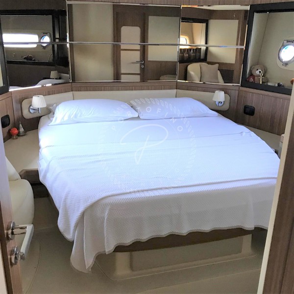2015 AZIMUT MAGELLANO 53