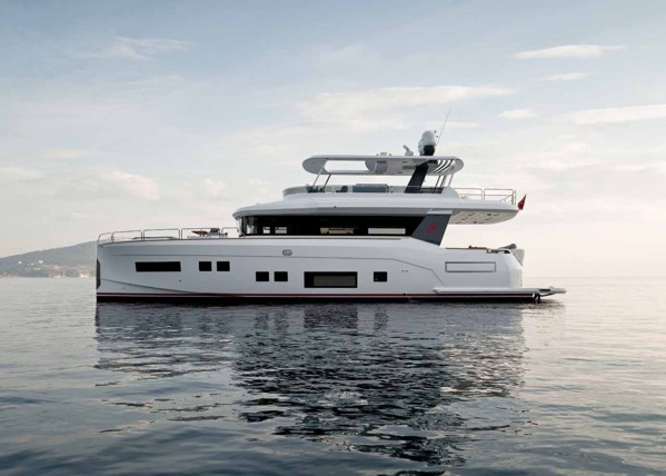 2018 SIRENA YACHTS 64