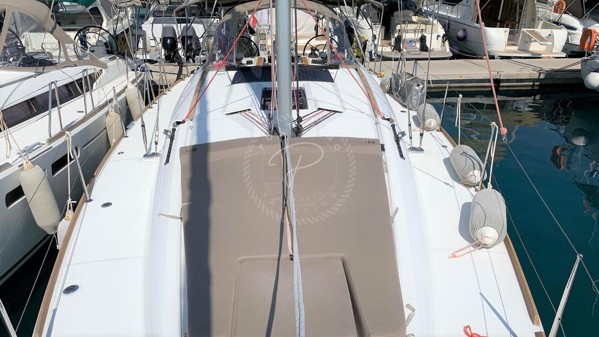 2017 JEANNEAU SUN ODYSSEY 449
